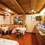 瓦尔泽海姆膳食公寓酒店 莱赫阿尔贝格
